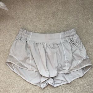Lulu lemon  bitty hot 2” inseam shorts